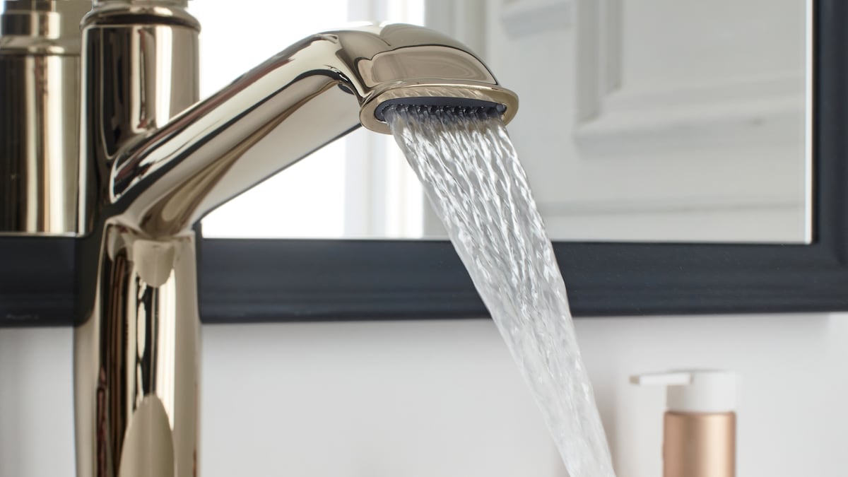 Découvrez des designs déclinés de la vasque à la douche, du classique au  plus moderne, ou encore des solutions d'économie d'eau qui ne sacrifient  rien au confort d'utilisation. Choisissez sereinement, tous nos